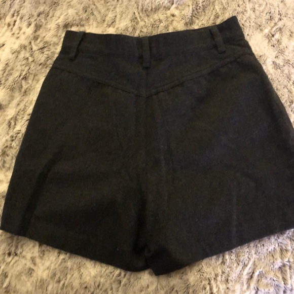 Vintage Esprit PERFECT CONDITION wool charcoal grey shorts - 5/6 - Picture 2 of 3
